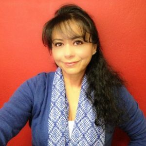 Meet your Posher, Claudia